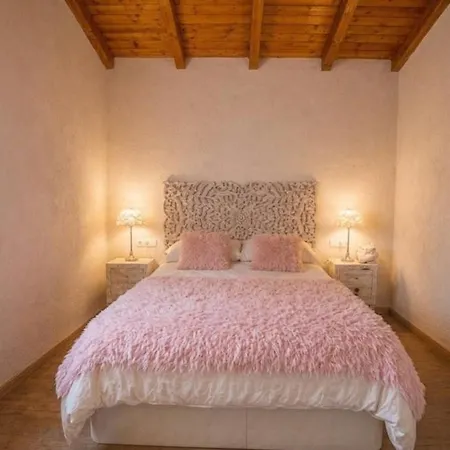 Exclusive Duplex With A Private Terrace And Views Enveitg